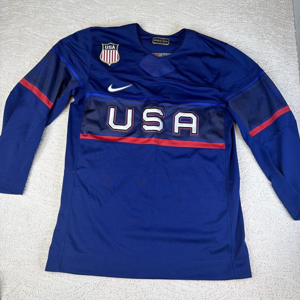 Vintage Nike Team USA Winter Olympics Hockey Jersey Medium